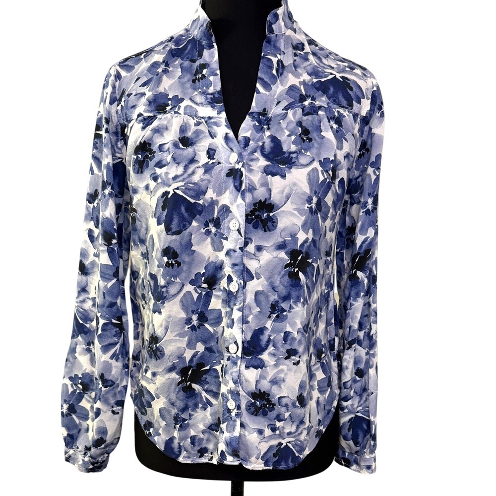 Anthropologie Cloth‎ & Stone Blue Watercolor Floral Split Neck Top XS